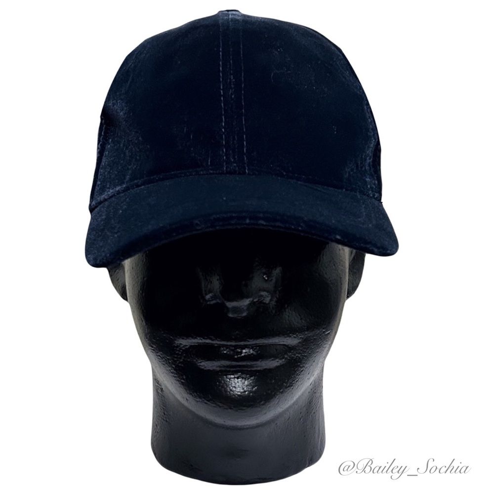 H&M Velour Hat